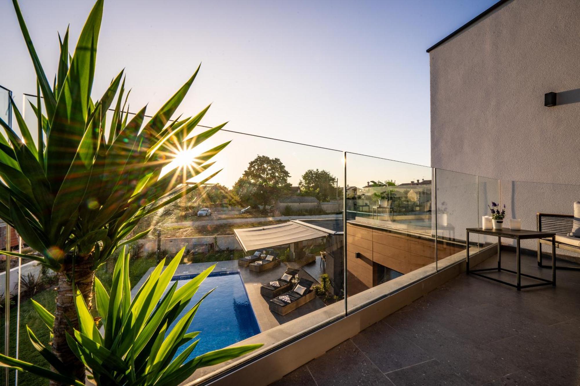 Villa Lila - Sunshine Marcana Bagian luar foto