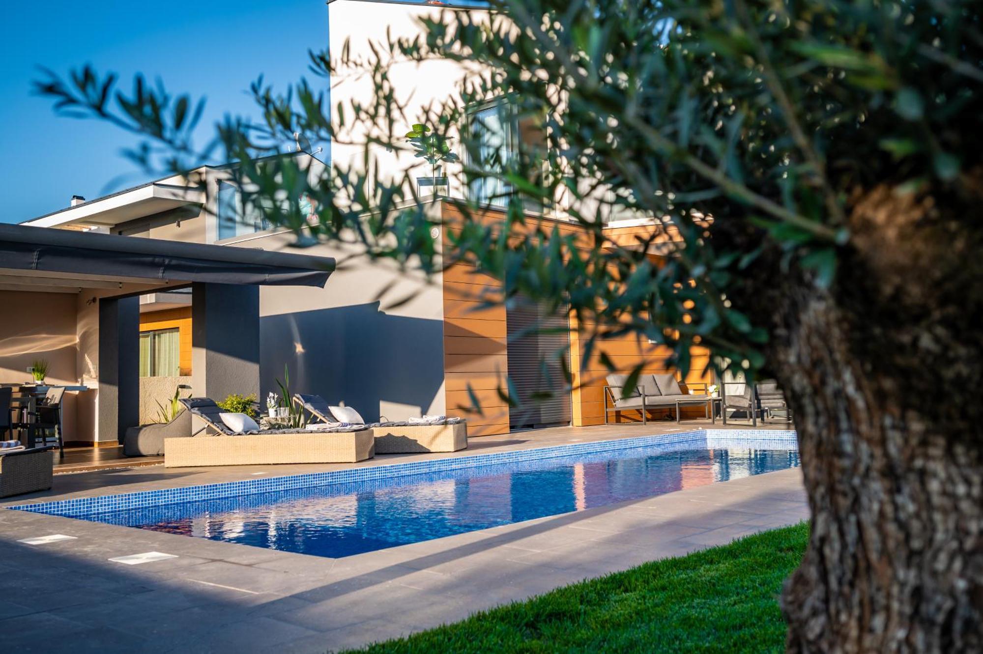Villa Lila - Sunshine Marcana Bagian luar foto
