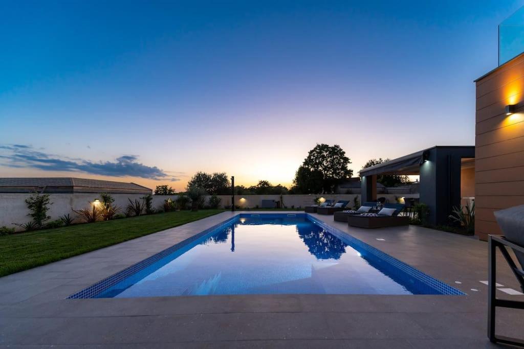Villa Lila - Sunshine Marcana Bagian luar foto